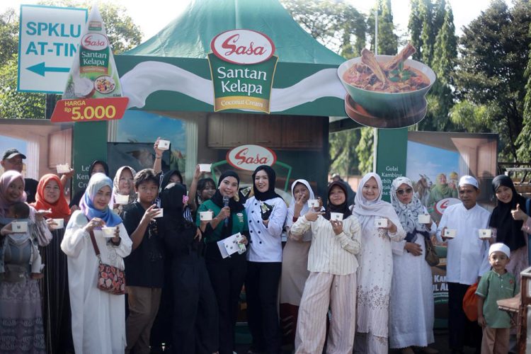 Sasa Santan Warnai Idul Adha, Bagikan 46 Ribu Paket Gulai